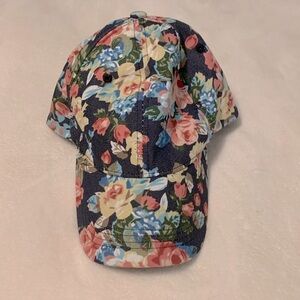NWOT Flower Baseball Hat